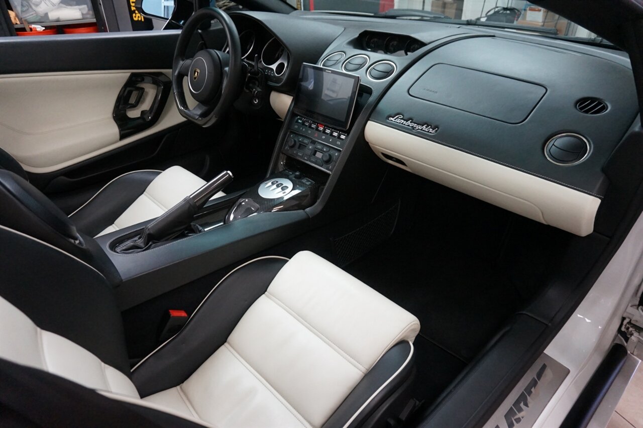 2007 Lamborghini Gallardo Spyder - Photo 17 - Naples, FL 34104