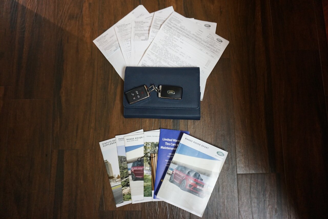 2019 Land Rover Range Rover Sport HSE   - Photo 32 - Naples, FL 34104