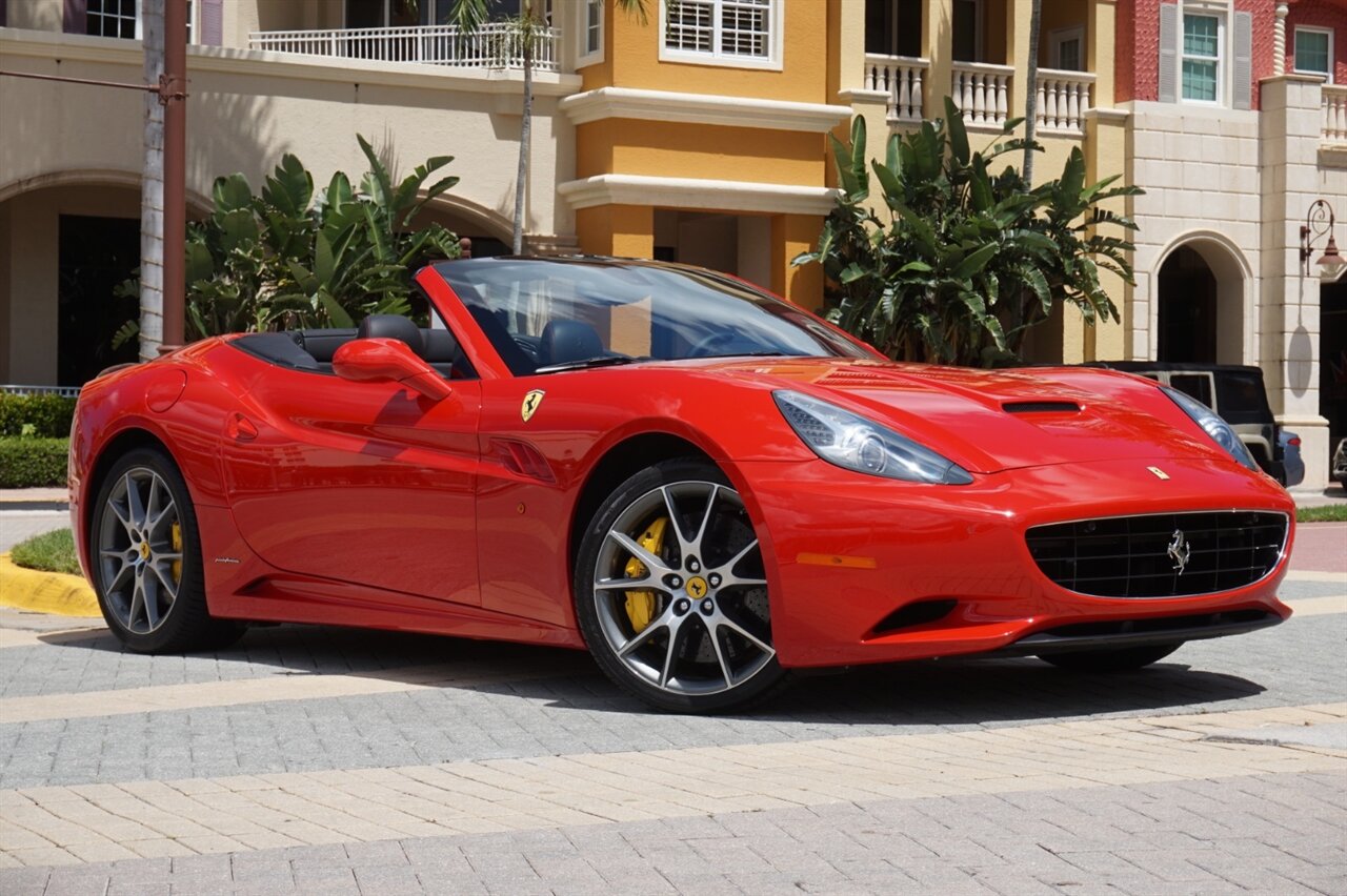 2012 Ferrari California   - Photo 7 - Naples, FL 34104