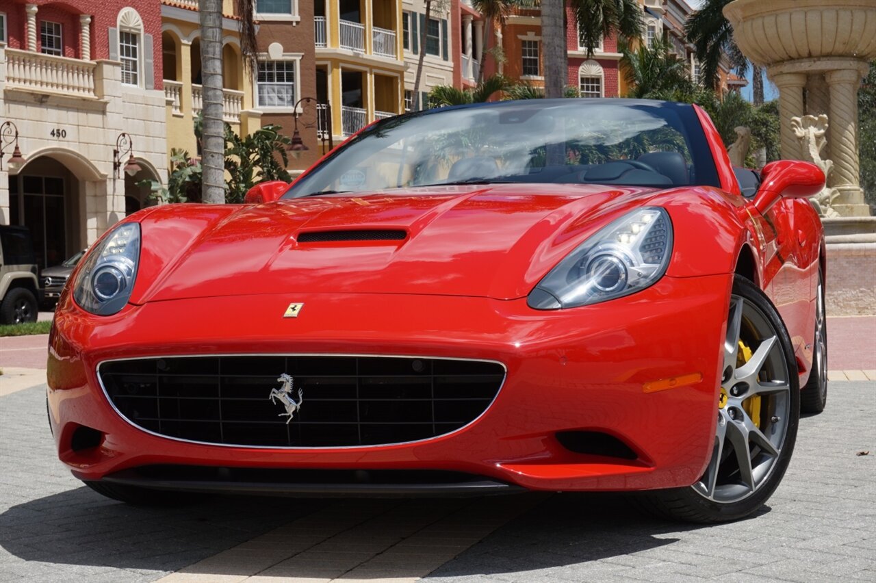 2012 Ferrari California   - Photo 47 - Naples, FL 34104