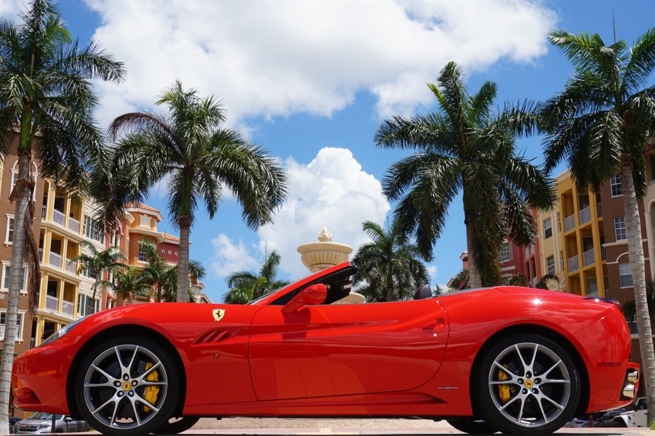 2012 Ferrari California   - Photo 33 - Naples, FL 34104