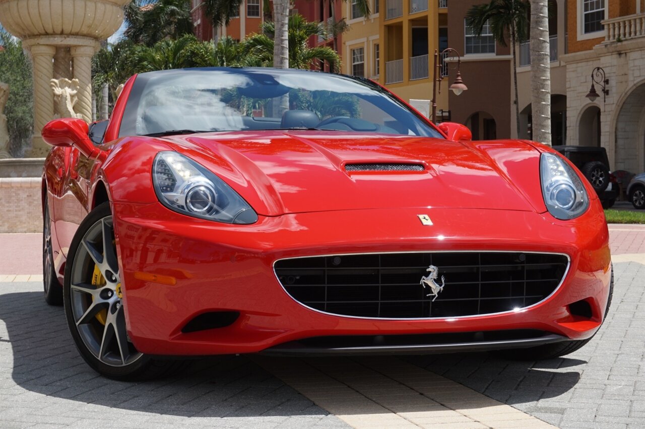 2012 Ferrari California   - Photo 45 - Naples, FL 34104