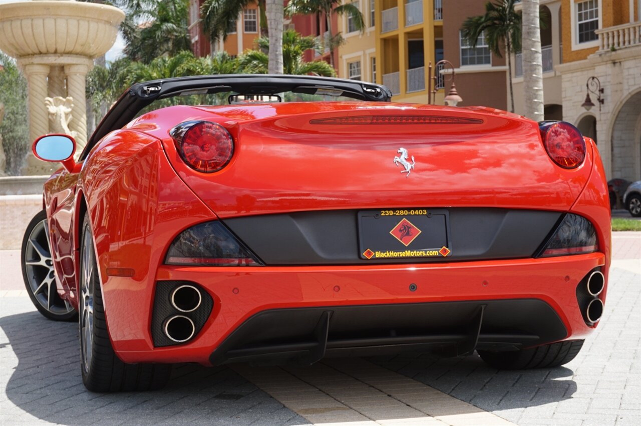 2012 Ferrari California   - Photo 46 - Naples, FL 34104