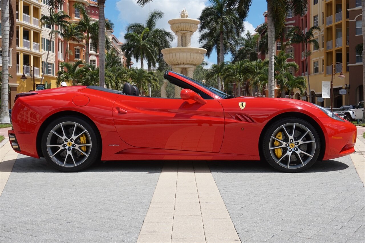 2012 Ferrari California   - Photo 29 - Naples, FL 34104