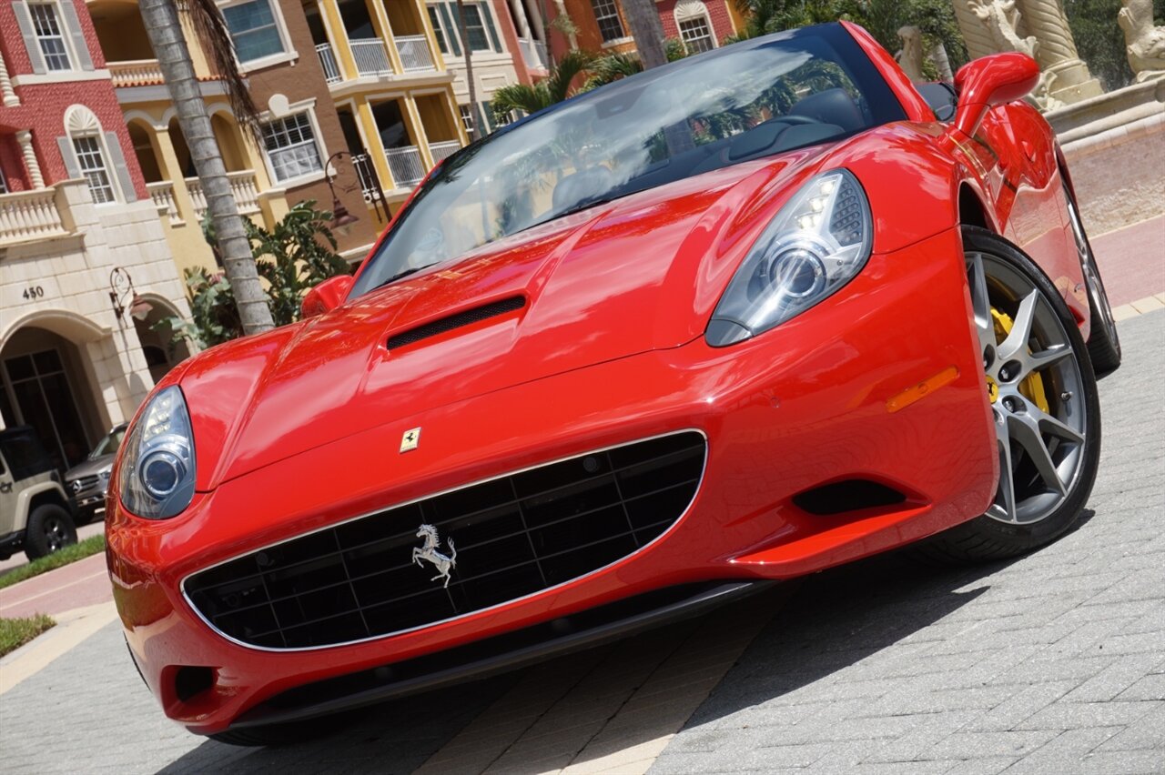 2012 Ferrari California   - Photo 66 - Naples, FL 34104