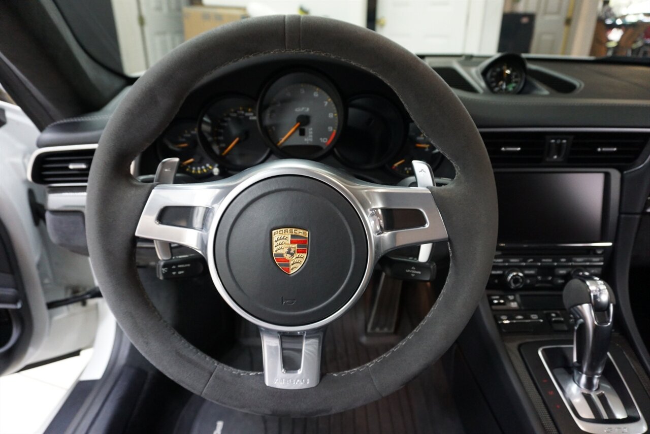 2015 Porsche 911 GT3 - Photo 13 - Naples, FL 34104