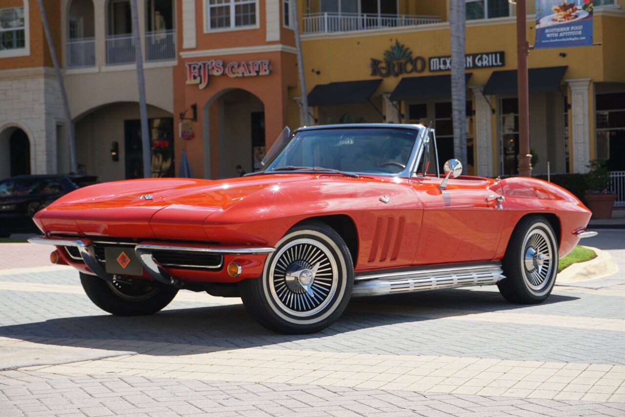 1965 Chevrolet Corvette   - Photo 10 - Naples, FL 34104