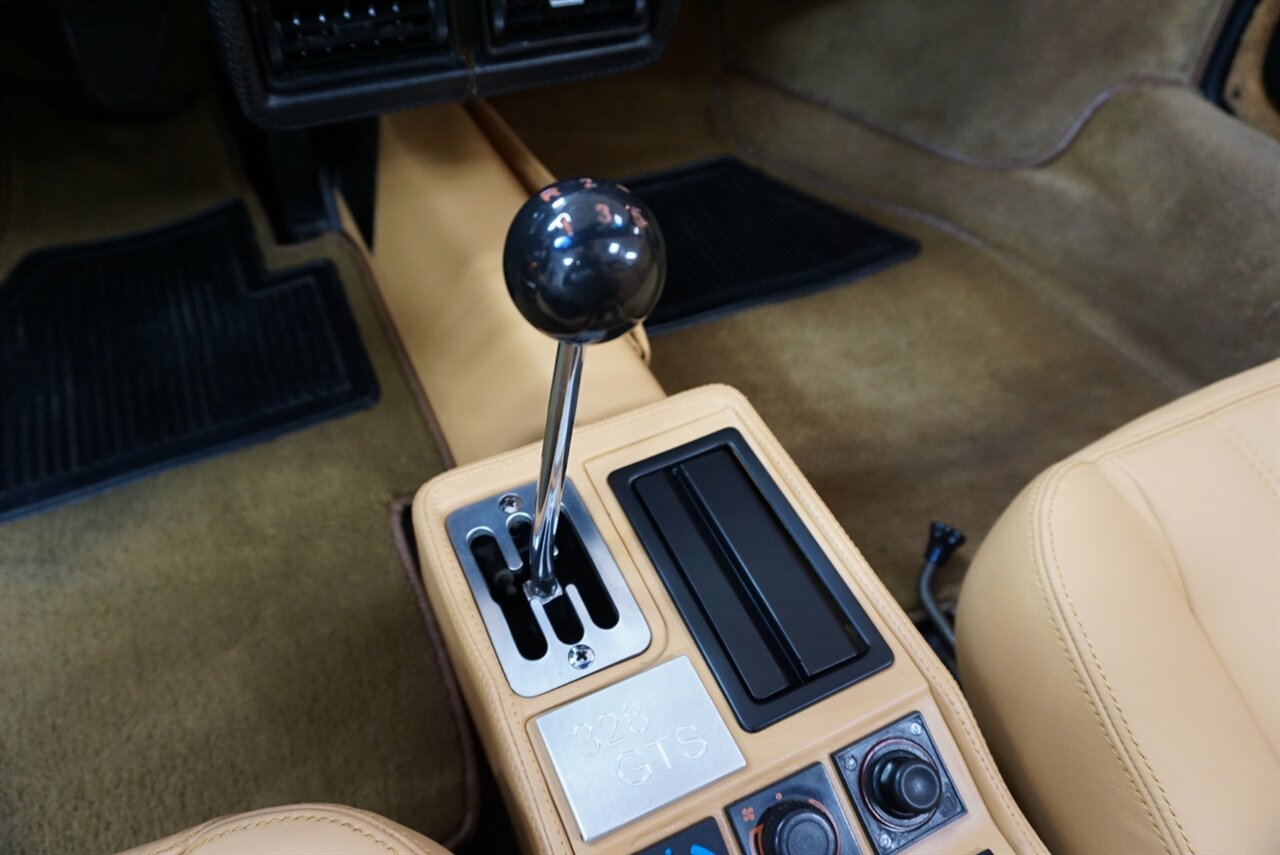 1986 Ferrari 328 GTS   - Photo 29 - Naples, FL 34104