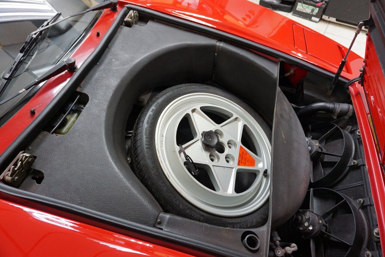 1986 Ferrari 328 GTS   - Photo 36 - Naples, FL 34104