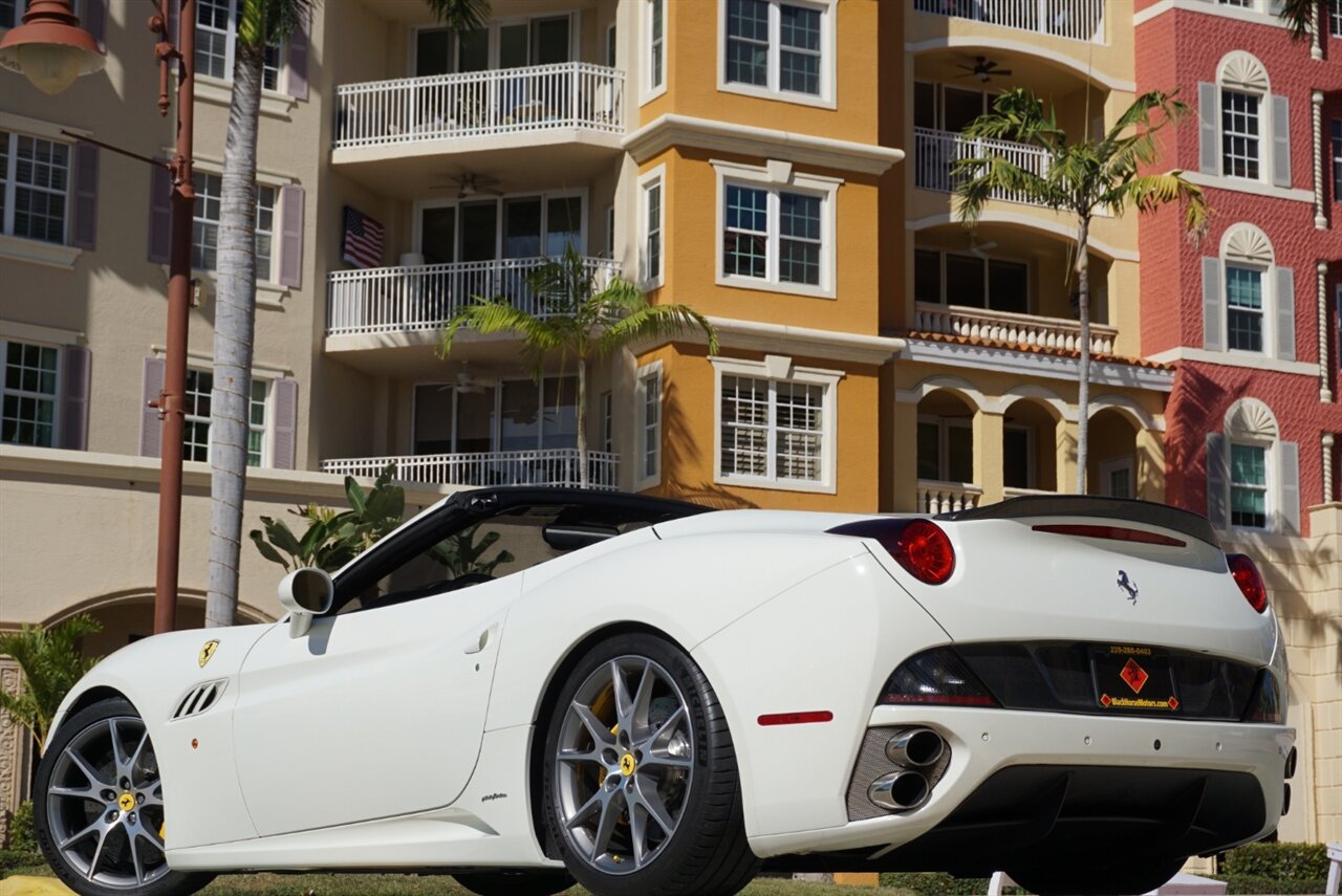 2014 Ferrari California   - Photo 61 - Naples, FL 34104