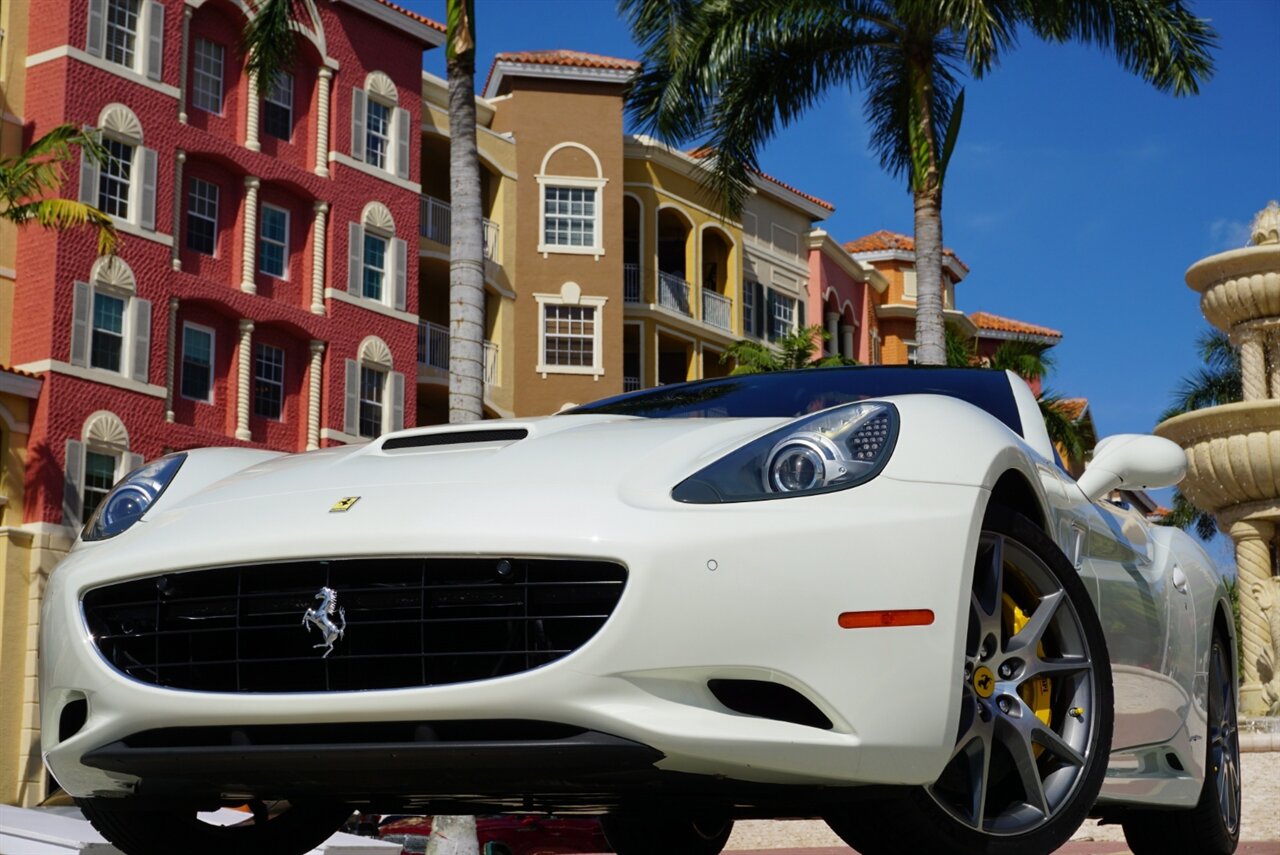2014 Ferrari California   - Photo 53 - Naples, FL 34104