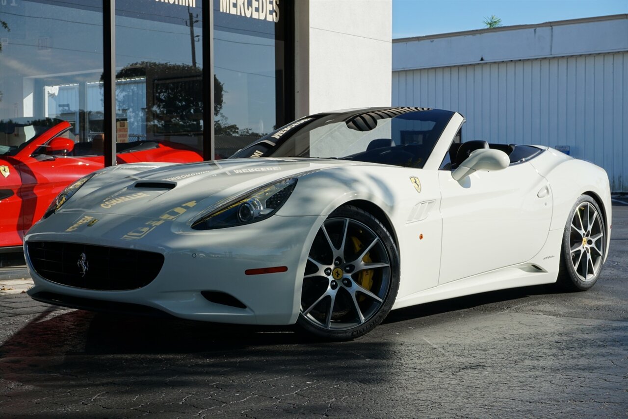 2014 Ferrari California   - Photo 24 - Naples, FL 34104