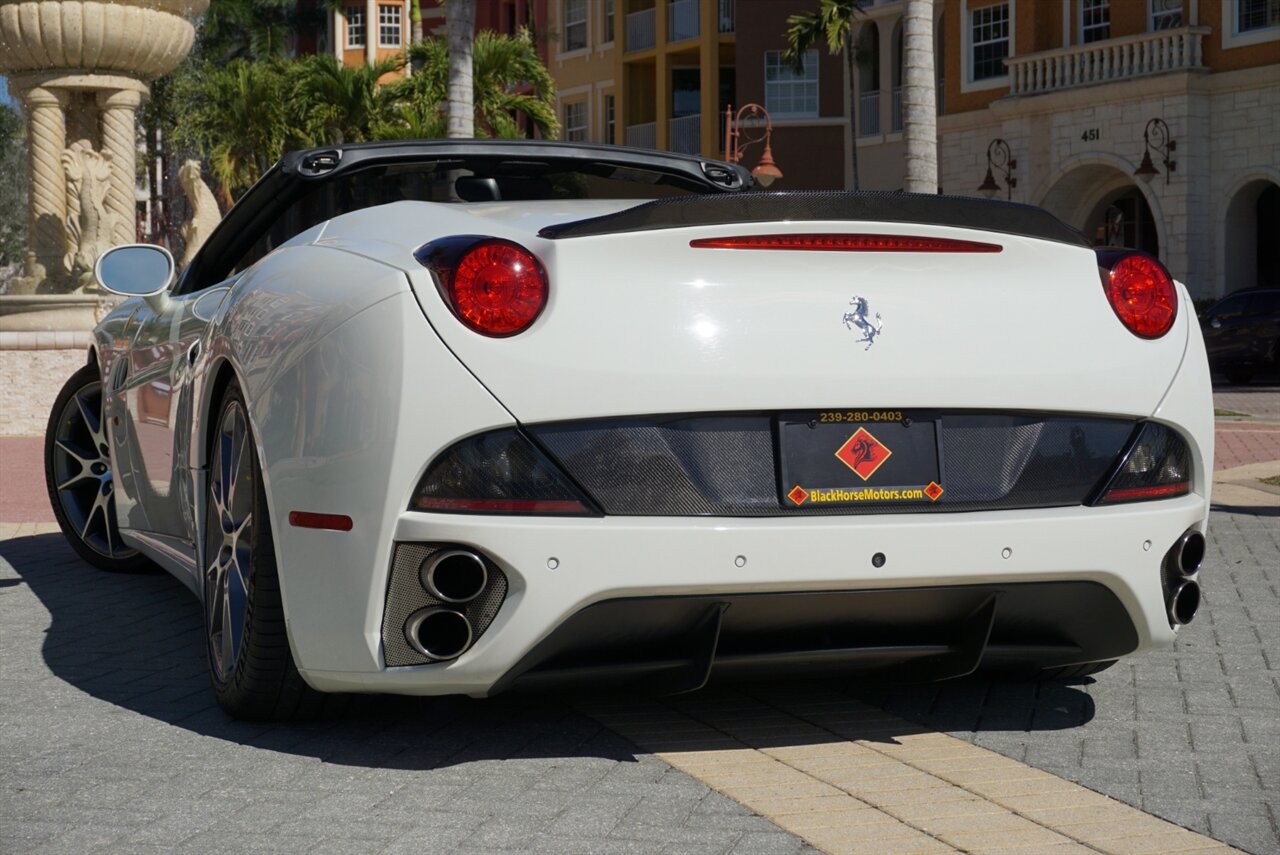 2014 Ferrari California   - Photo 45 - Naples, FL 34104