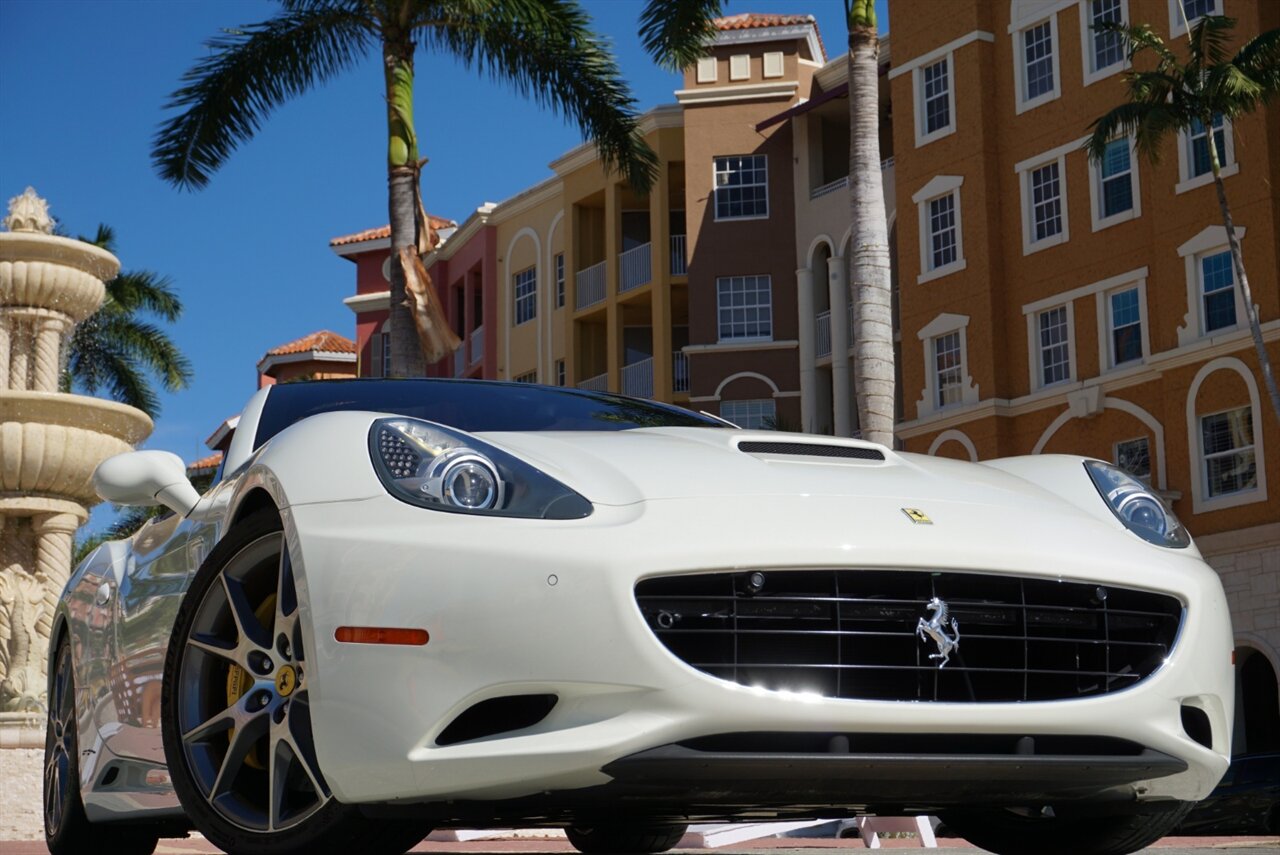 2014 Ferrari California   - Photo 50 - Naples, FL 34104