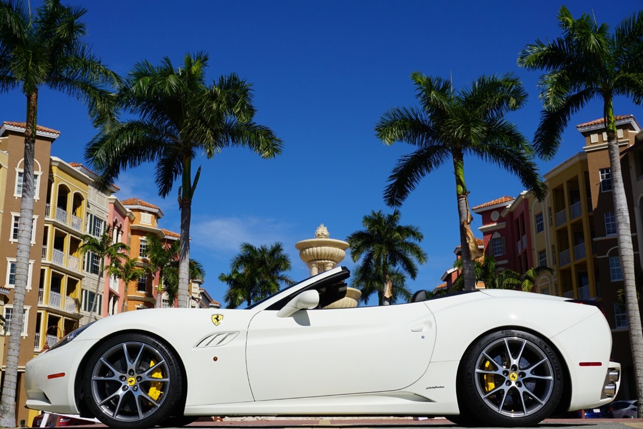 2014 Ferrari California   - Photo 31 - Naples, FL 34104