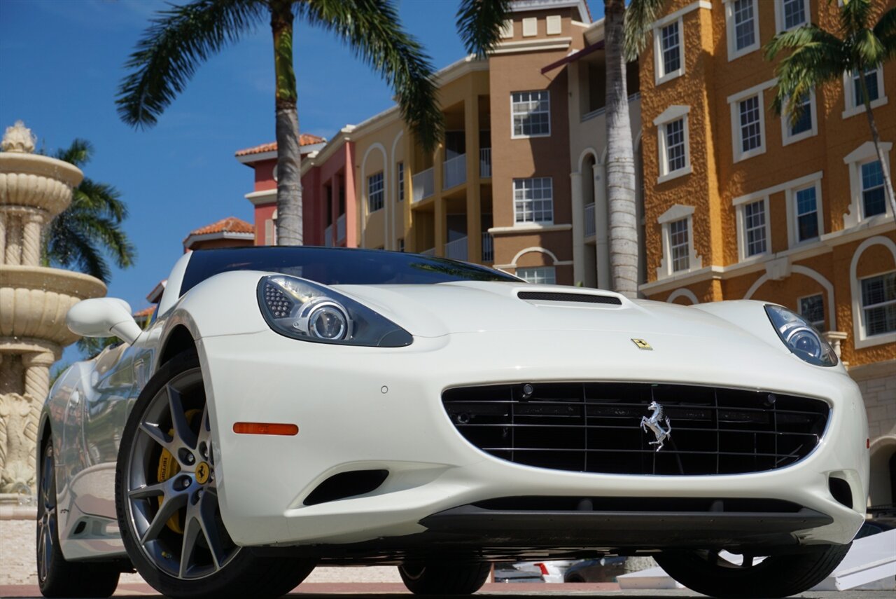 2014 Ferrari California   - Photo 49 - Naples, FL 34104