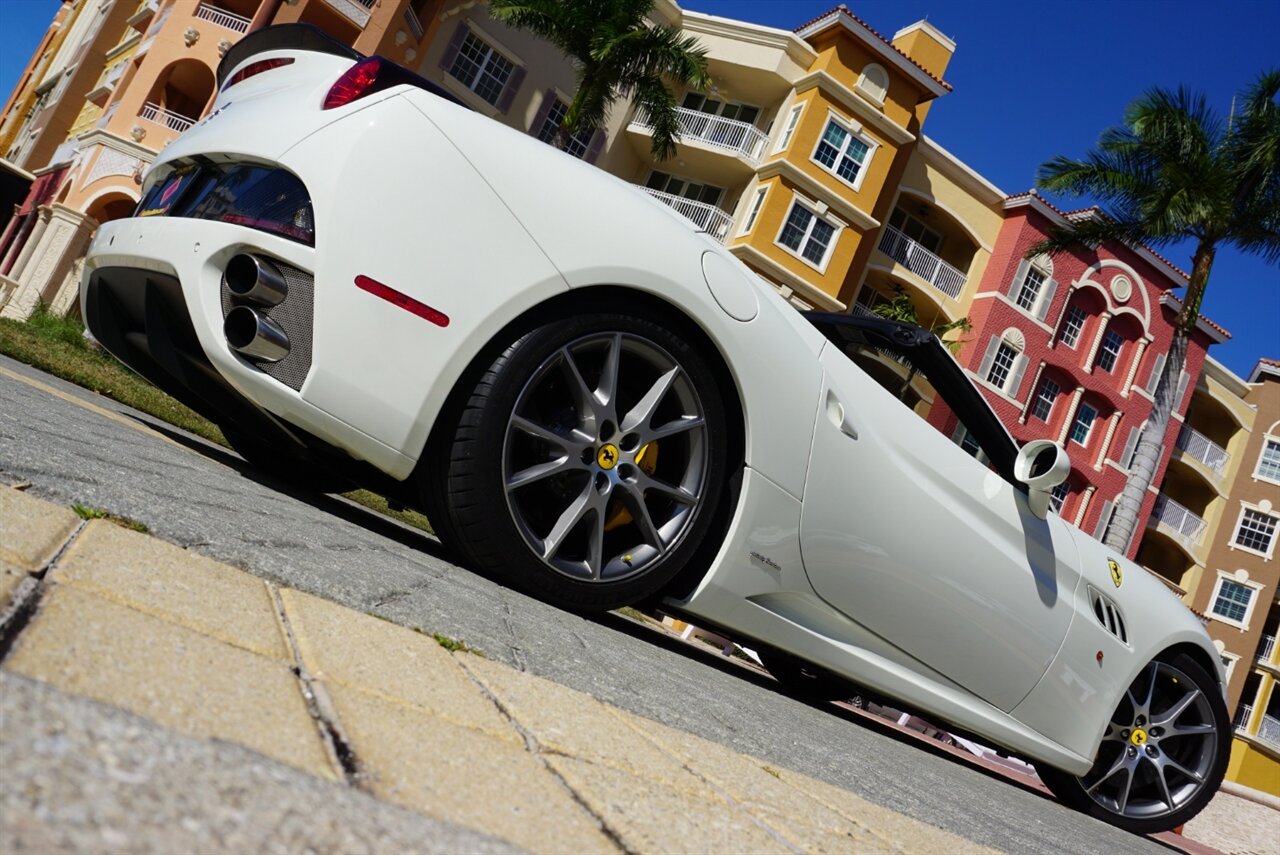 2014 Ferrari California   - Photo 59 - Naples, FL 34104