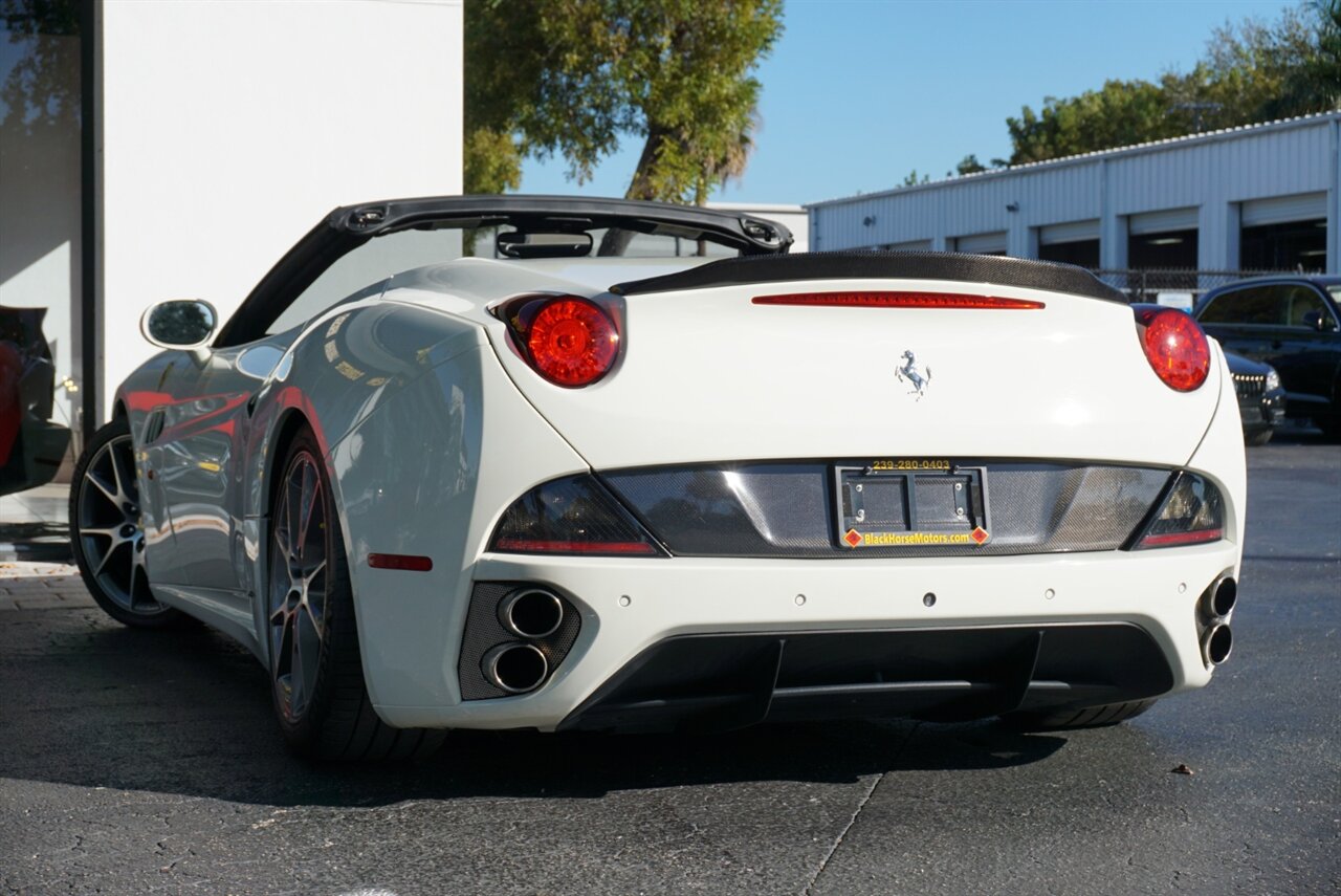 2014 Ferrari California   - Photo 26 - Naples, FL 34104
