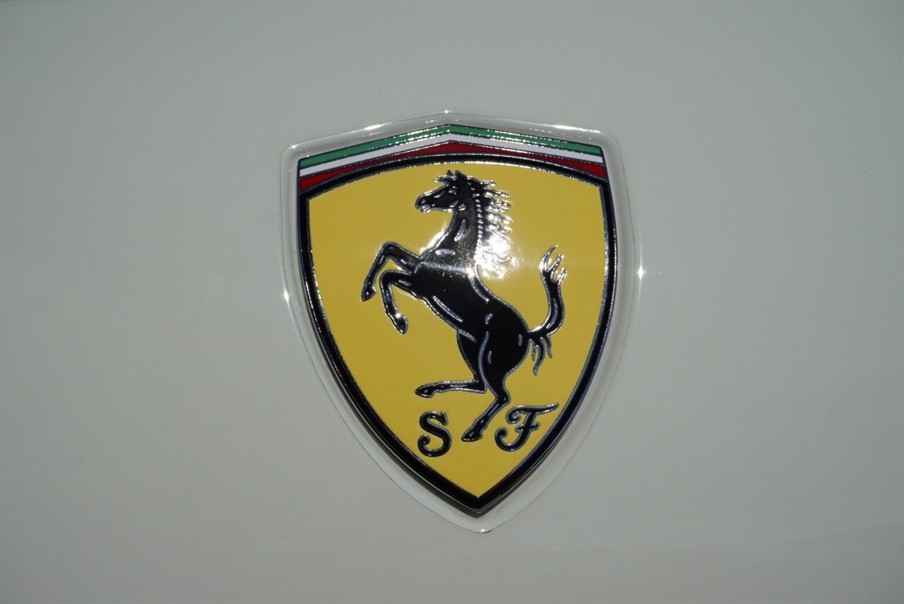 2014 Ferrari California   - Photo 35 - Naples, FL 34104