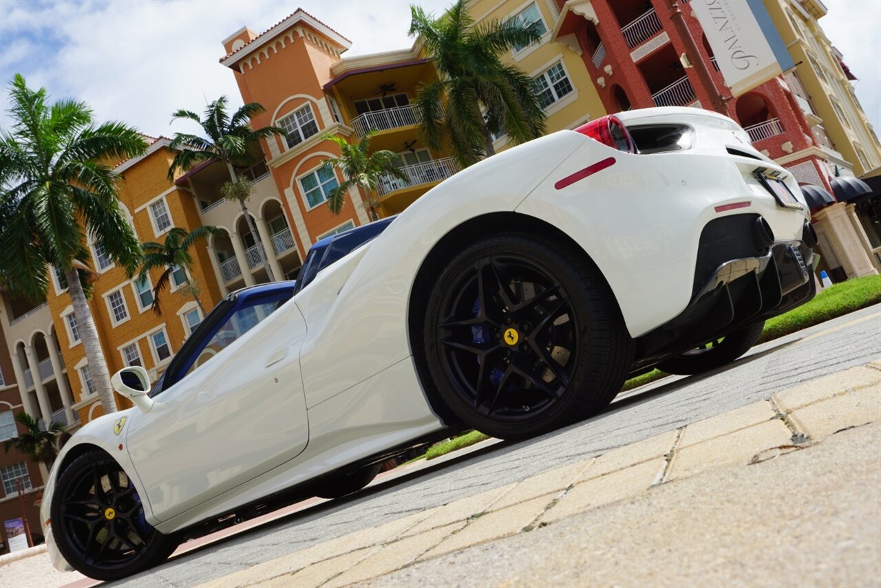 2018 Ferrari 488 Spider   - Photo 38 - Naples, FL 34104