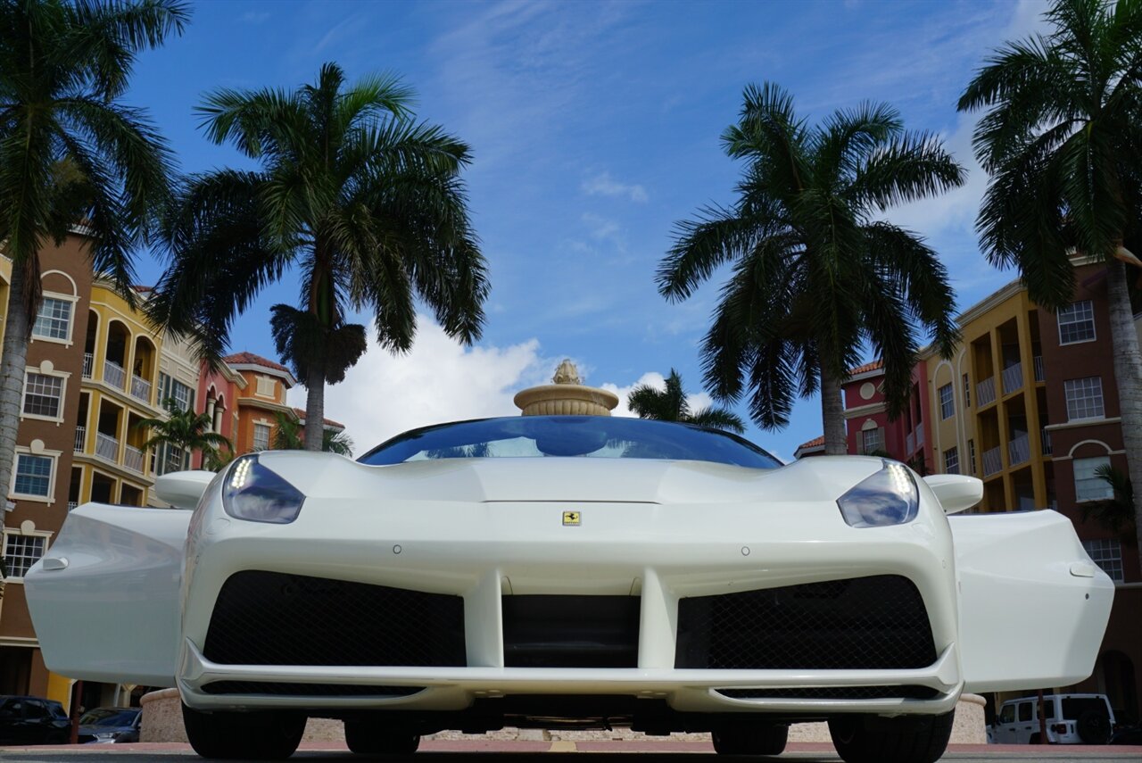 2018 Ferrari 488 Spider   - Photo 30 - Naples, FL 34104