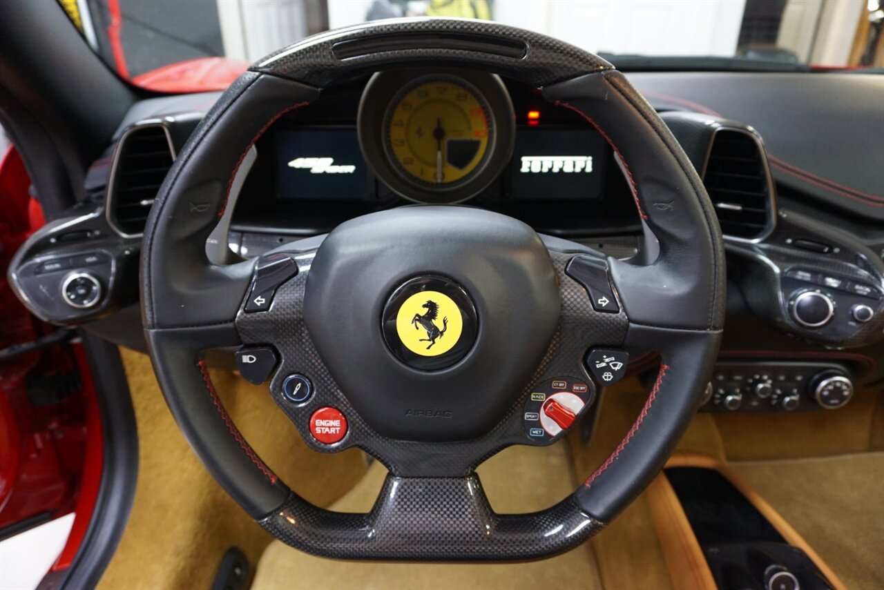 2015 Ferrari 458 Spider   - Photo 12 - Naples, FL 34104