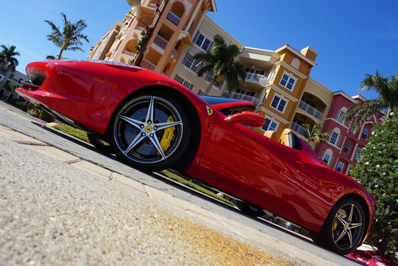 2015 Ferrari 458 Spider   - Photo 57 - Naples, FL 34104