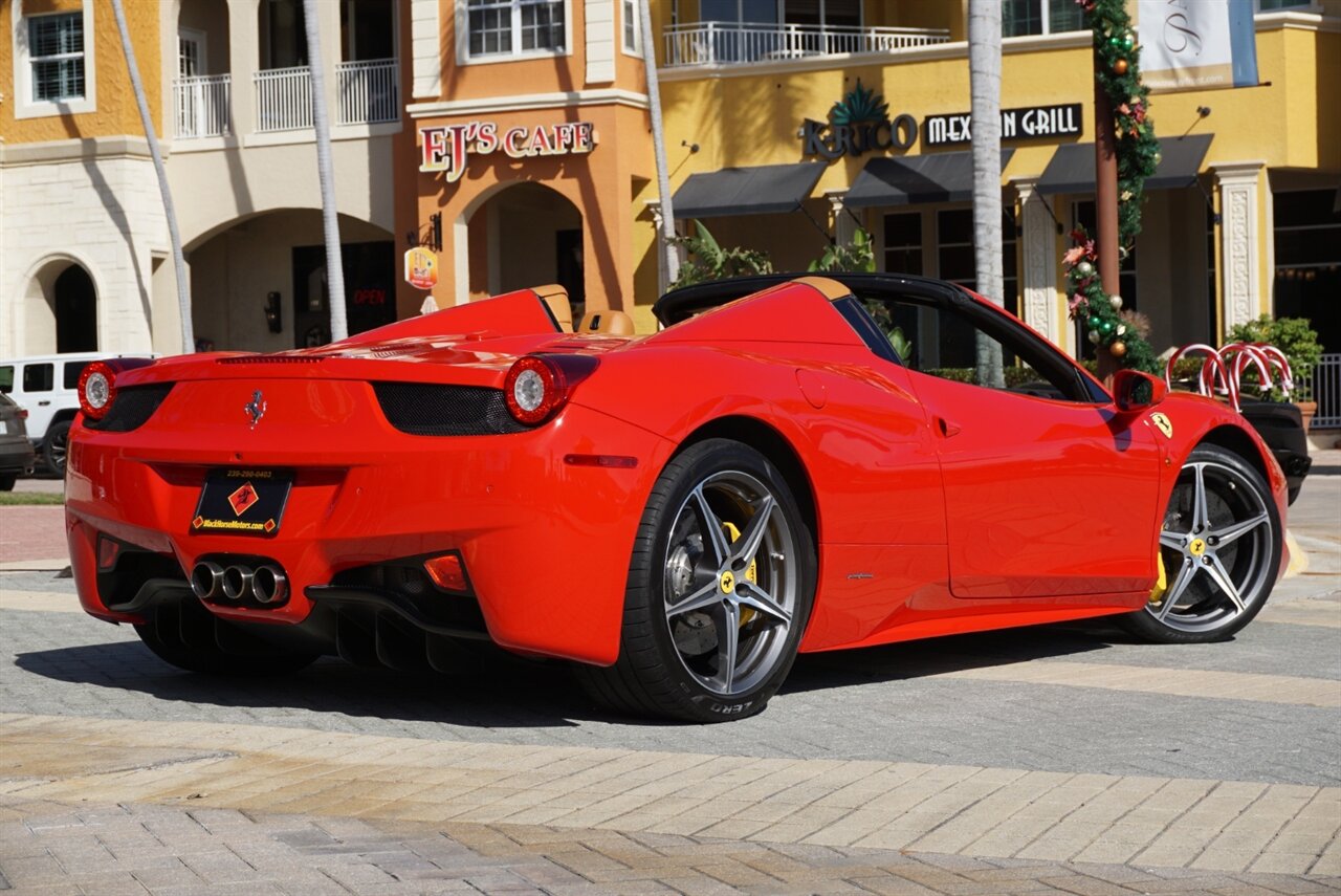 2015 Ferrari 458 Spider   - Photo 34 - Naples, FL 34104