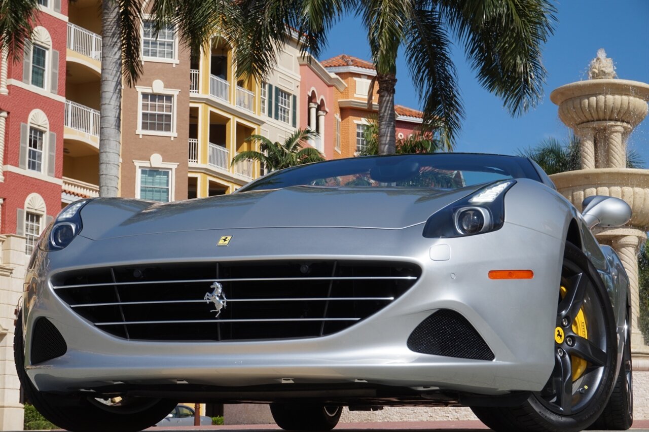 2015 Ferrari California T   - Photo 58 - Naples, FL 34104