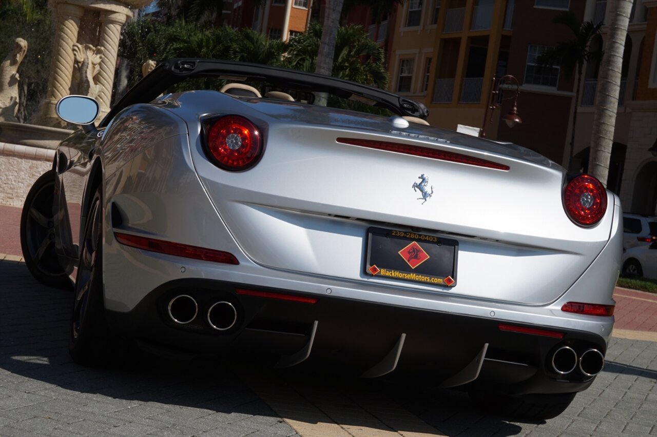 2015 Ferrari California T   - Photo 68 - Naples, FL 34104