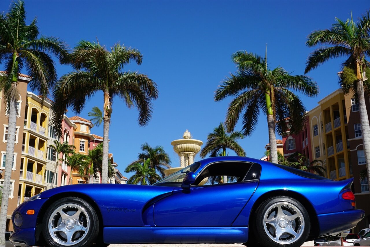 1997 Dodge Viper GTS   - Photo 26 - Naples, FL 34104