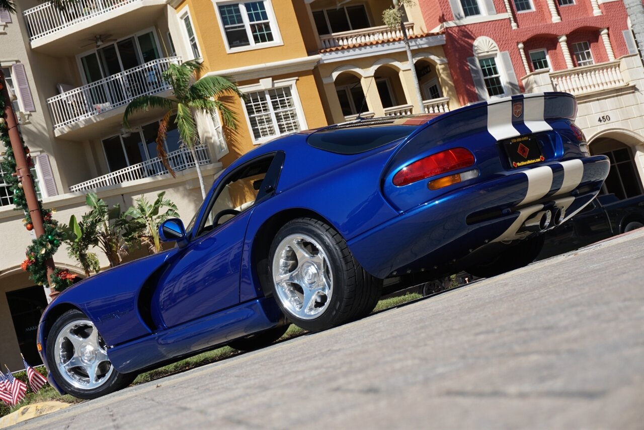 1997 Dodge Viper GTS   - Photo 64 - Naples, FL 34104