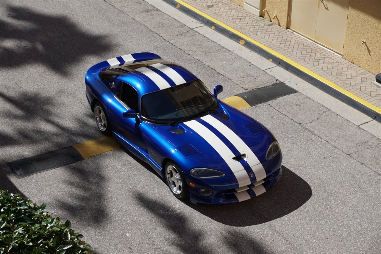 1997 Dodge Viper GTS   - Photo 50 - Naples, FL 34104