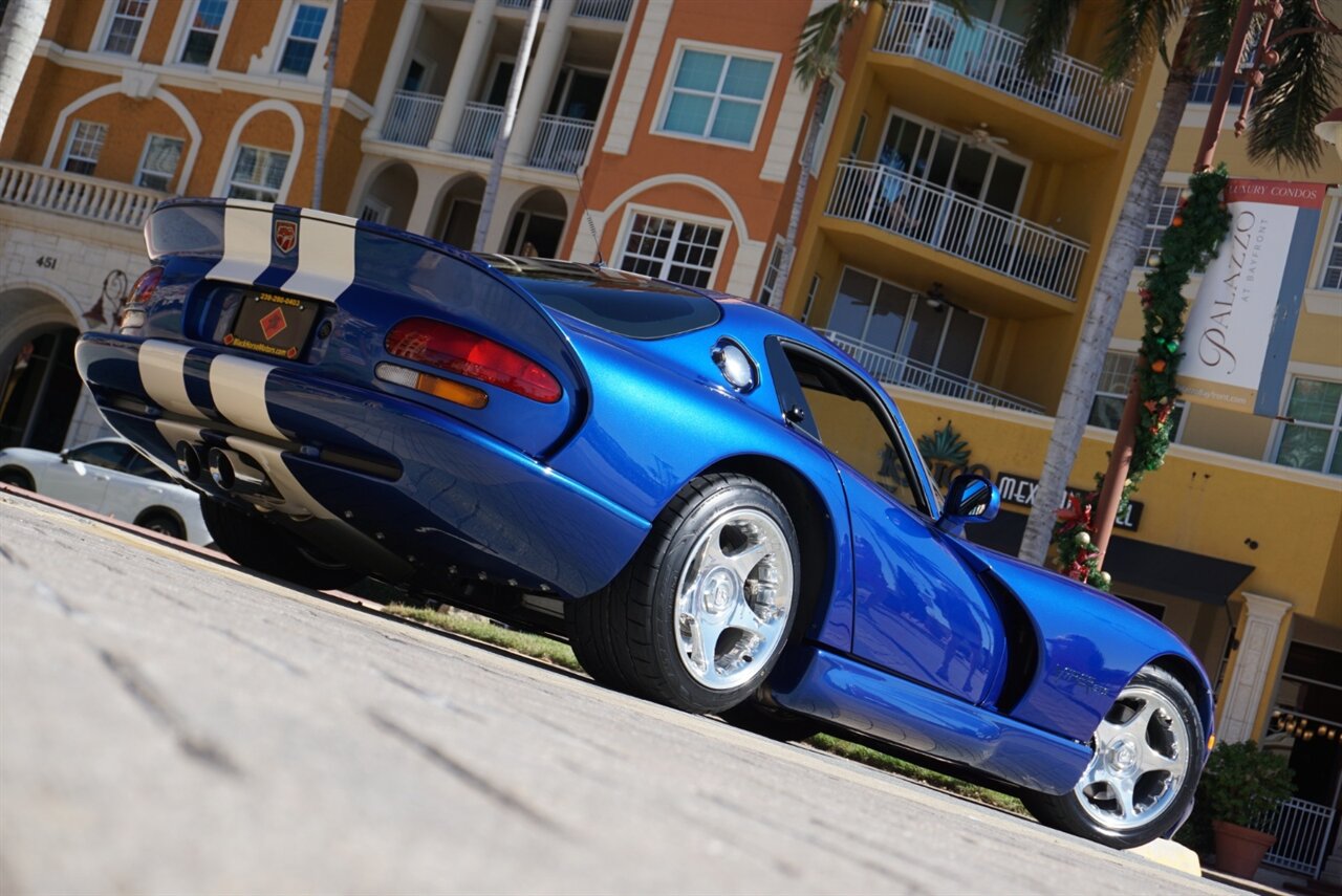 1997 Dodge Viper GTS   - Photo 60 - Naples, FL 34104