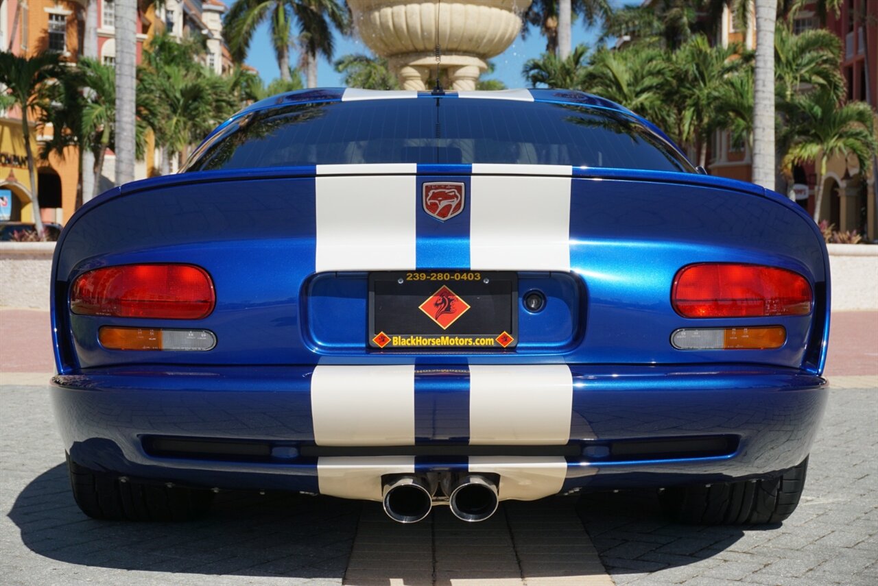 1997 Dodge Viper GTS   - Photo 36 - Naples, FL 34104