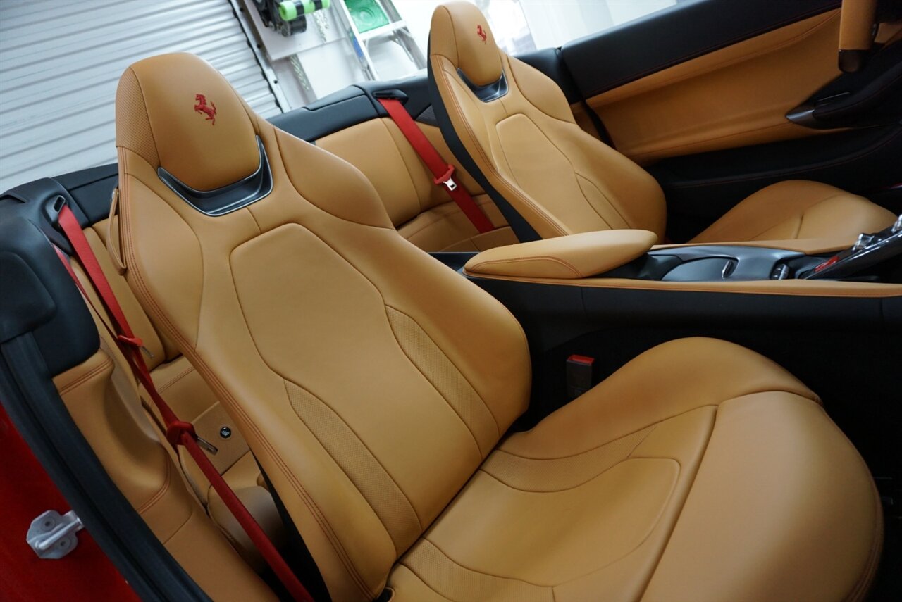 2022 Ferrari Portofino M   - Photo 20 - Naples, FL 34104