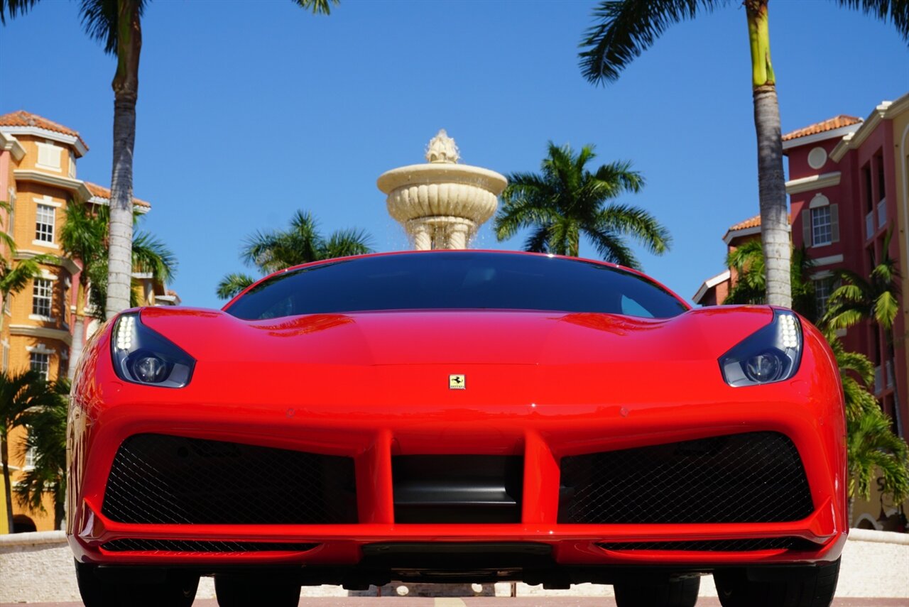 2018 Ferrari 488 GTB   - Photo 25 - Naples, FL 34104