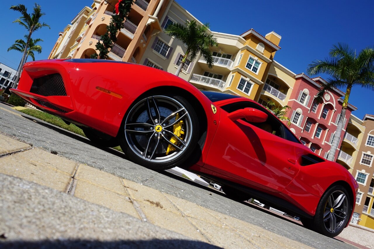 2018 Ferrari 488 GTB   - Photo 61 - Naples, FL 34104