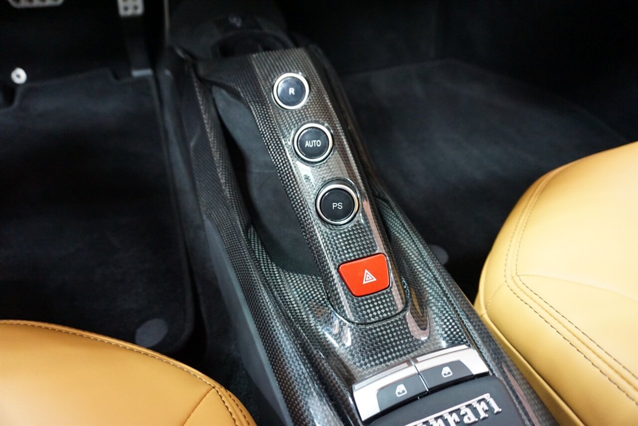 2018 Ferrari 488 GTB   - Photo 44 - Naples, FL 34104