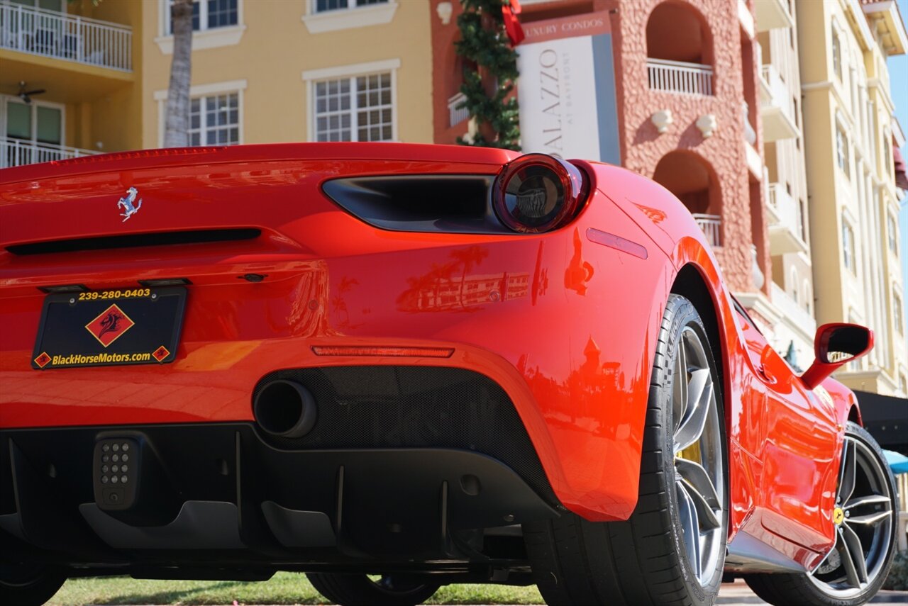 2018 Ferrari 488 GTB   - Photo 41 - Naples, FL 34104