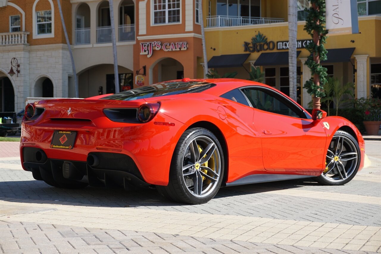 2018 Ferrari 488 GTB   - Photo 32 - Naples, FL 34104