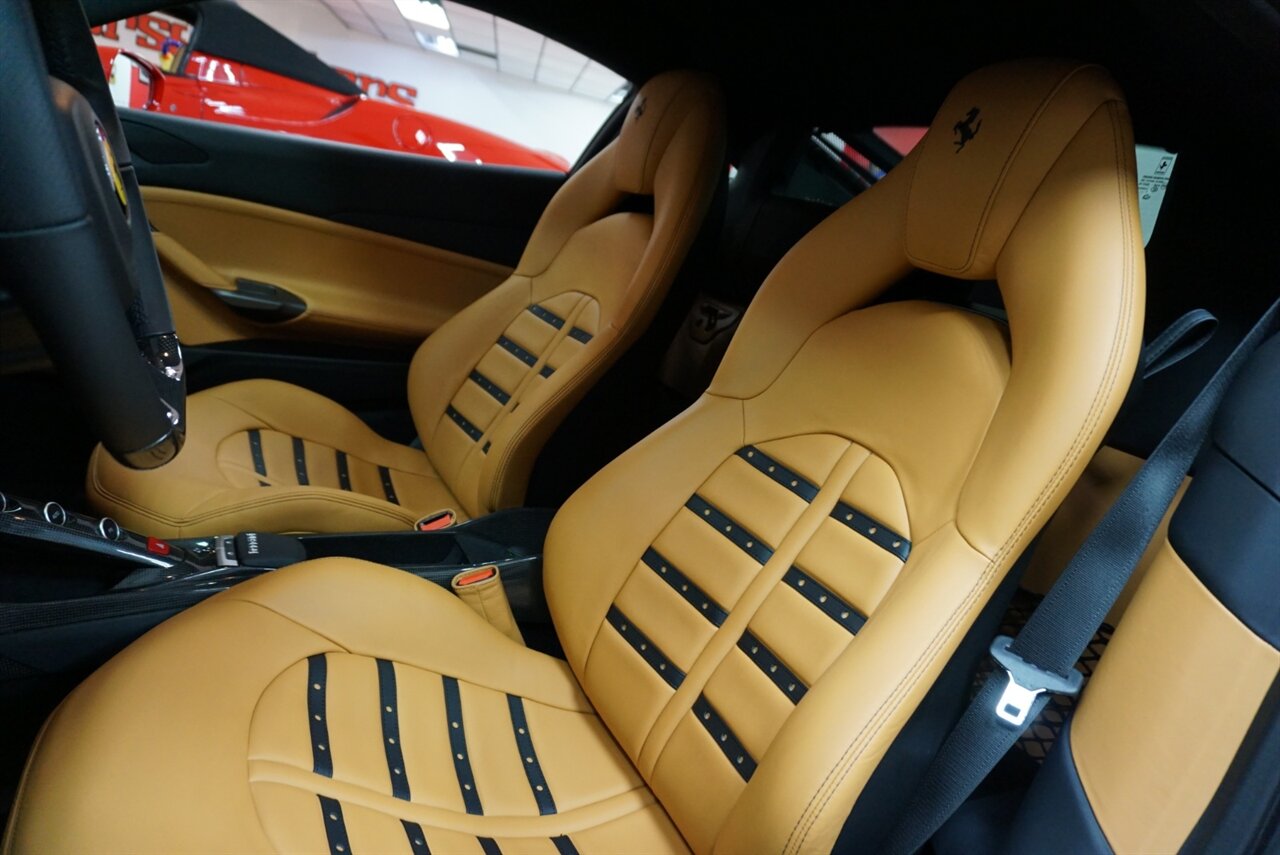 2018 Ferrari 488 GTB   - Photo 11 - Naples, FL 34104