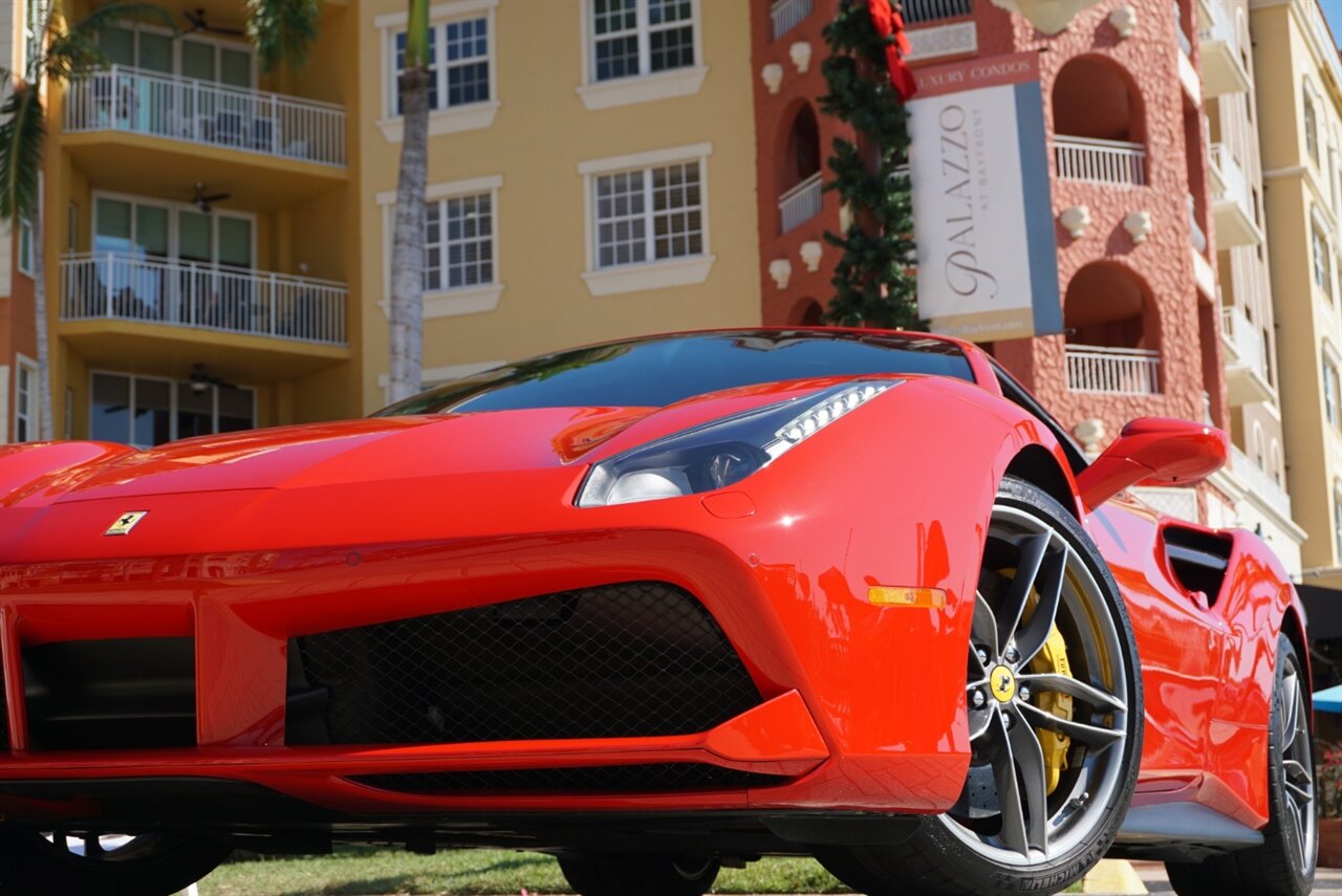 2018 Ferrari 488 GTB   - Photo 26 - Naples, FL 34104