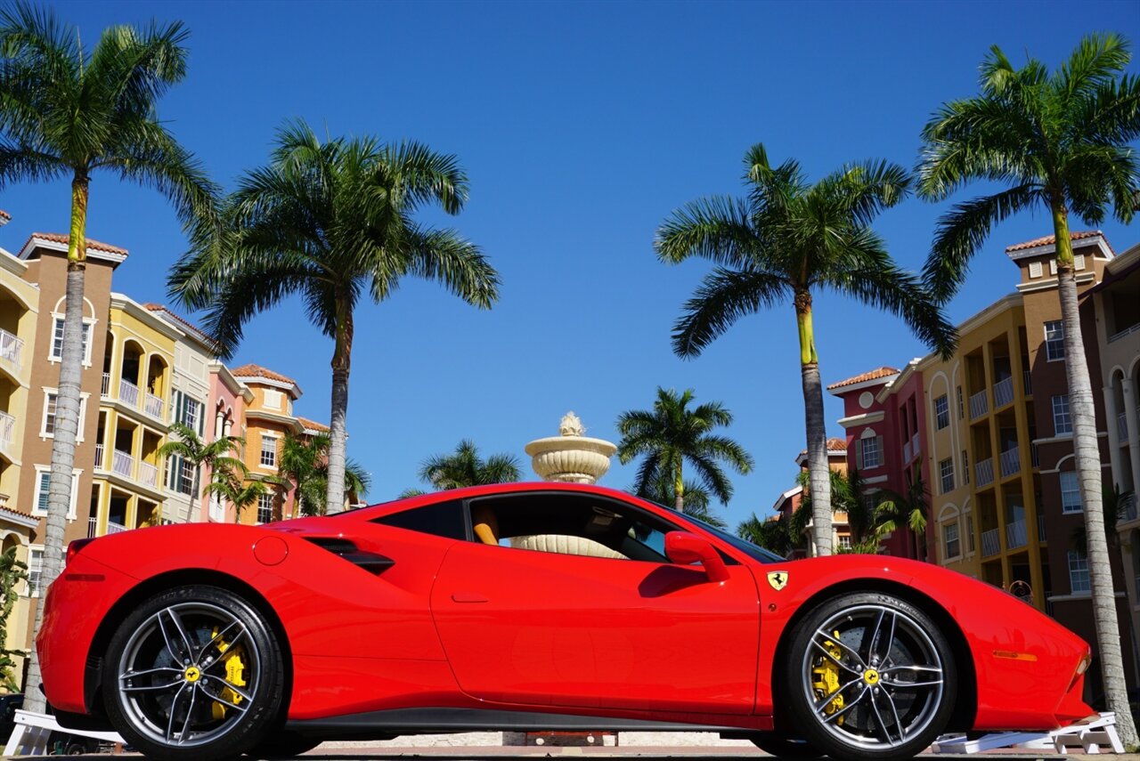 2018 Ferrari 488 GTB   - Photo 28 - Naples, FL 34104