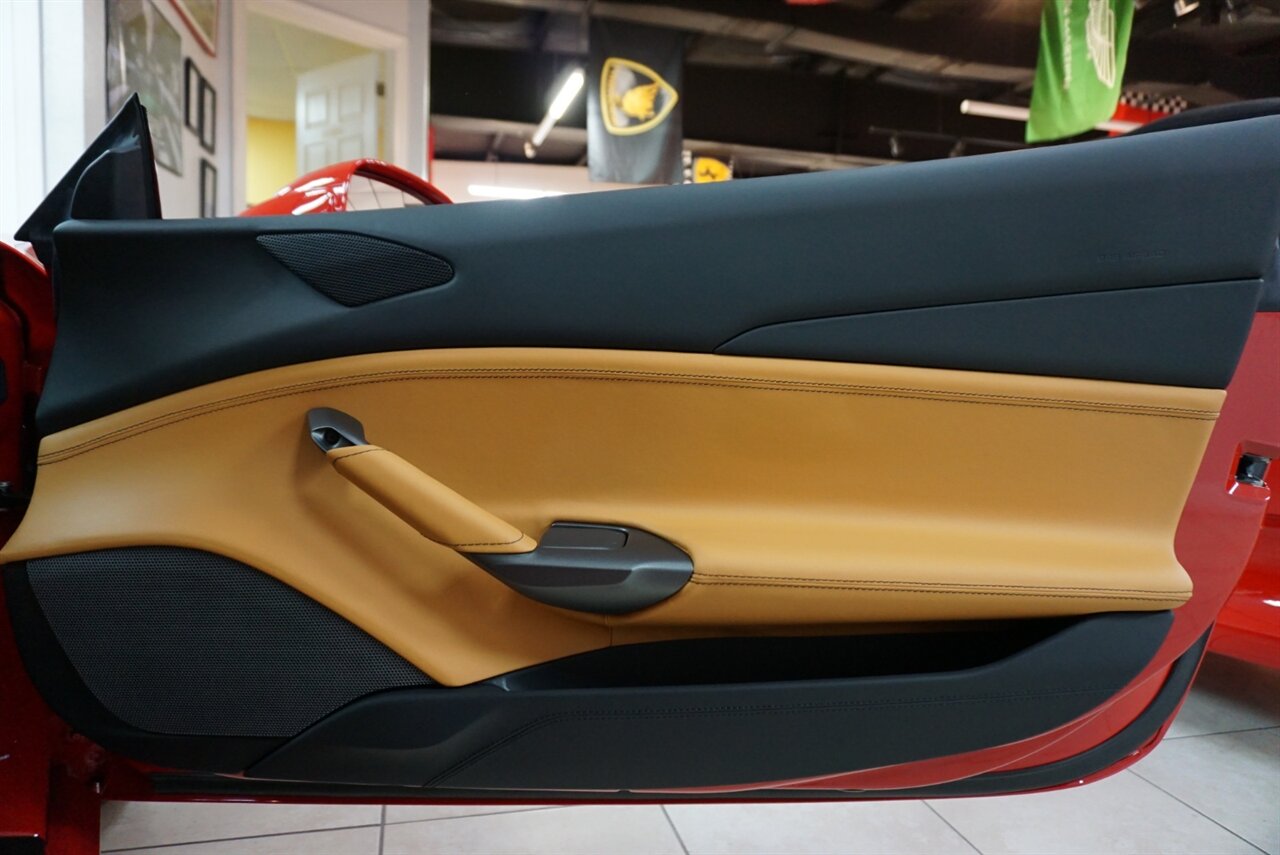 2018 Ferrari 488 GTB   - Photo 22 - Naples, FL 34104