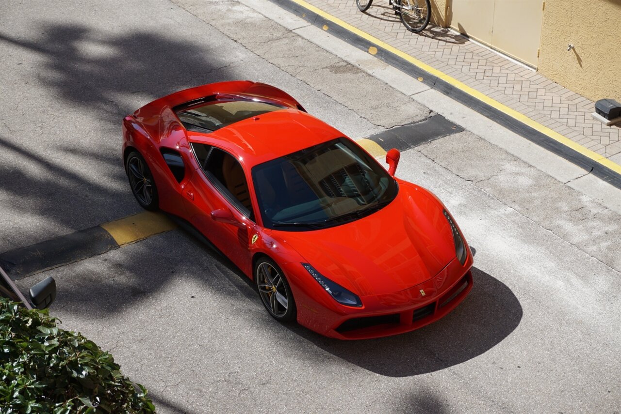 2018 Ferrari 488 GTB   - Photo 58 - Naples, FL 34104