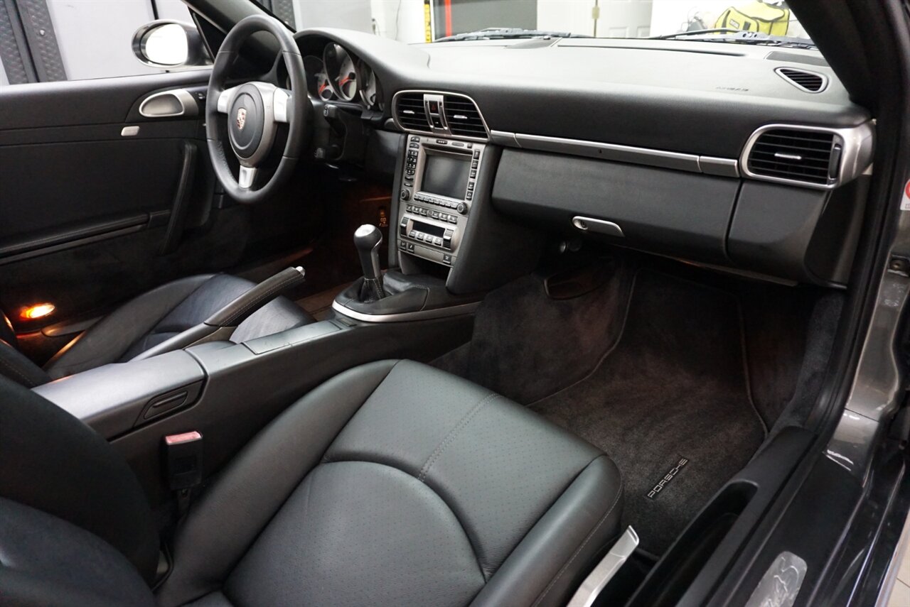 2007 Porsche 911 Carrera 4S Cabriolet   - Photo 18 - Naples, FL 34104
