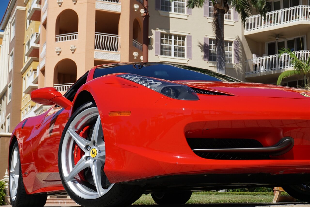 2013 Ferrari 458 Italia - Photo 22 - Naples, FL 34104