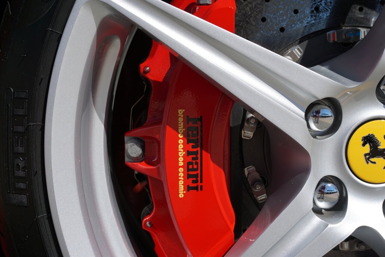 2013 Ferrari 458 Italia - Photo 32 - Naples, FL 34104