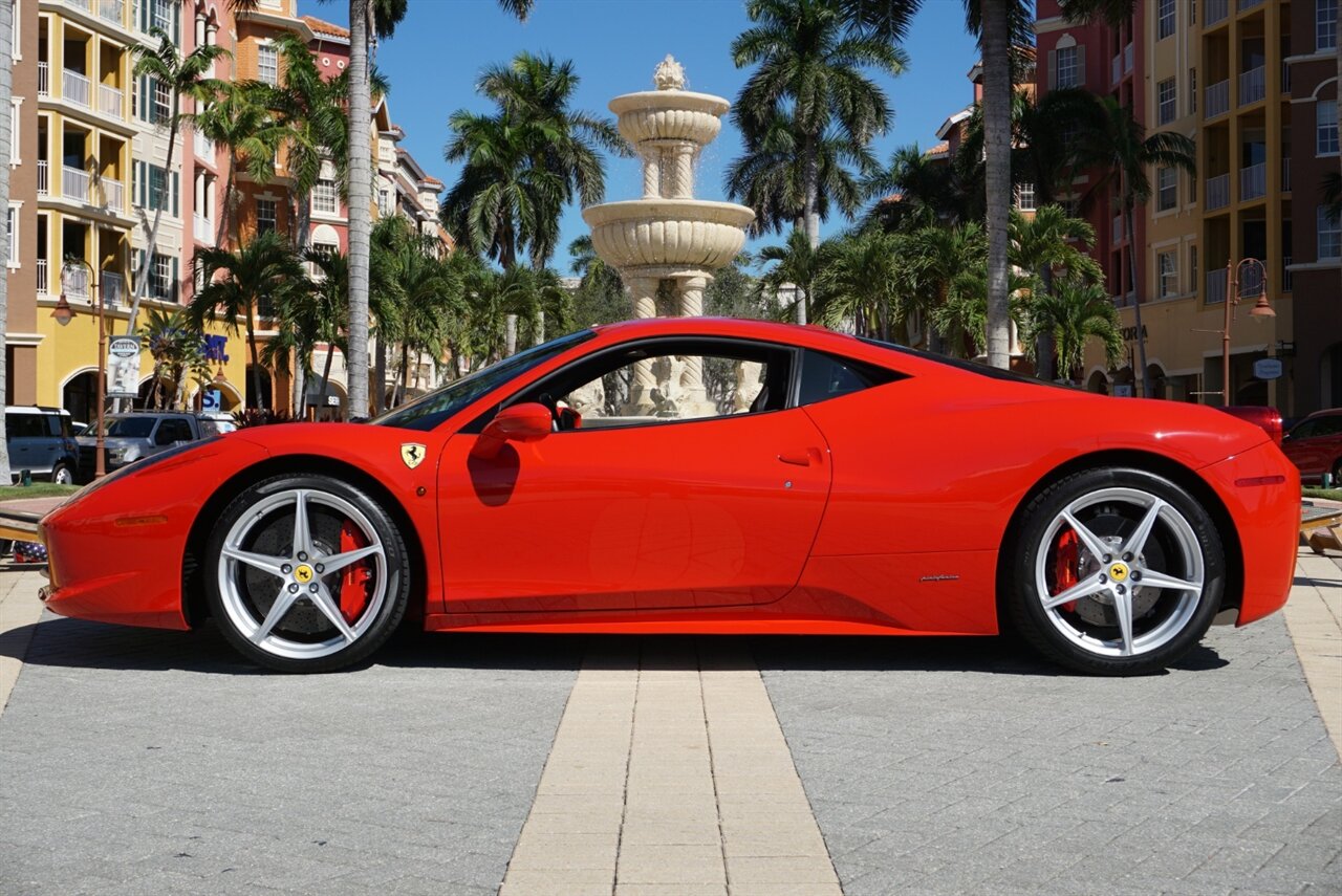 2013 Ferrari 458 Italia - Photo 5 - Naples, FL 34104